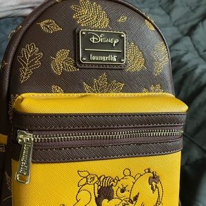 NWT loungefly Winnie the Pooh autumn very hard to find beautiful bag